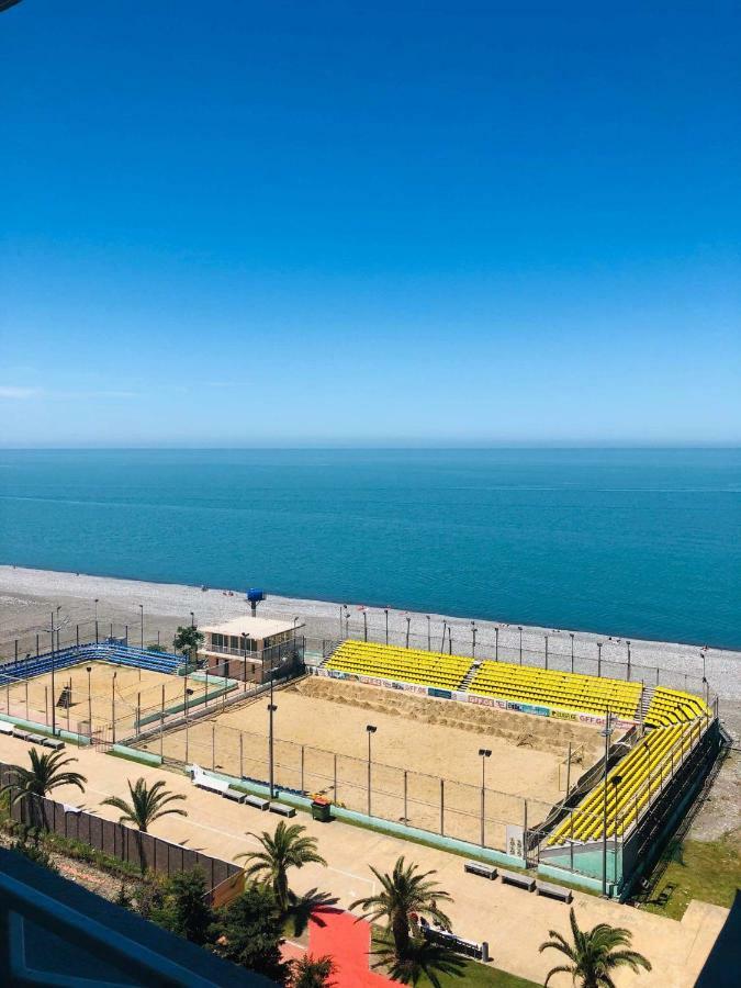 Tg Apartment Sea View Batumi Ngoại thất bức ảnh